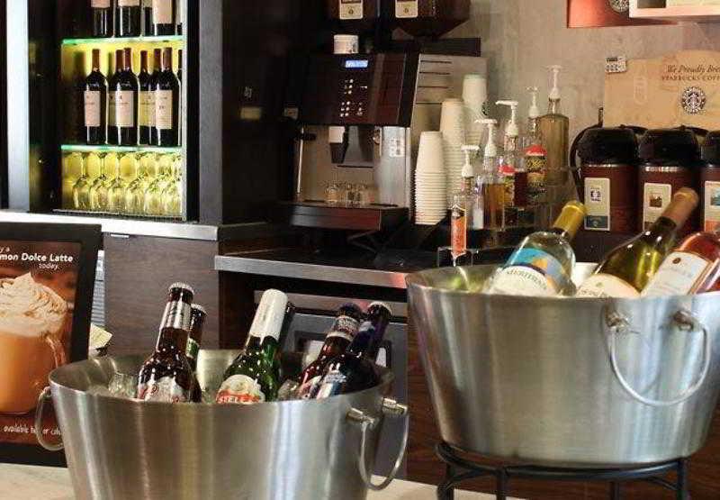 帕姆代尔庭院酒店 棕榈谷 餐厅 照片